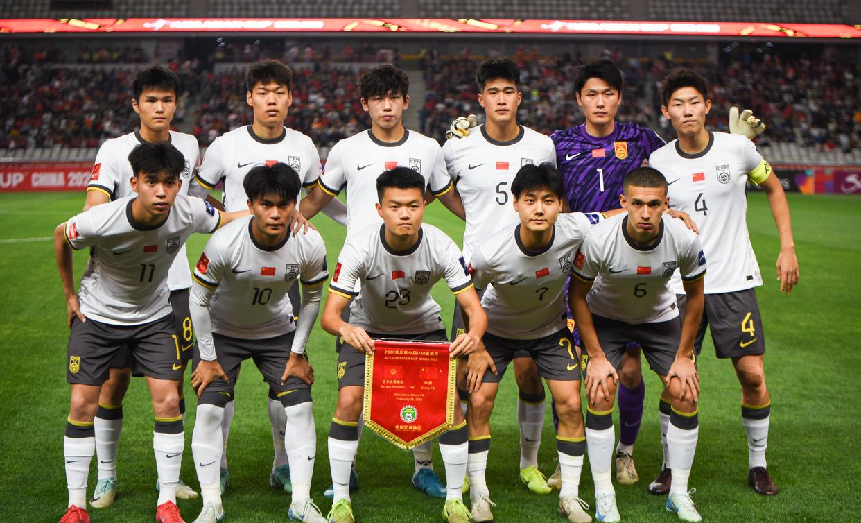 爱游戏体育-关于中国足球颇受体育圈瞩目，球队实力备受期待的信息